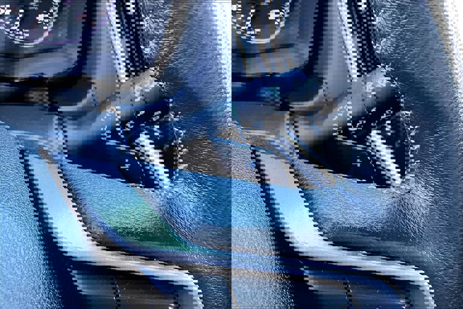 Used 2023 Subaru Outback Premium image 33