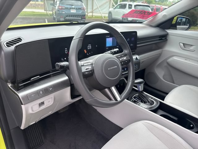 Used 2024 Hyundai Kona SEL AWD/4WD image 14