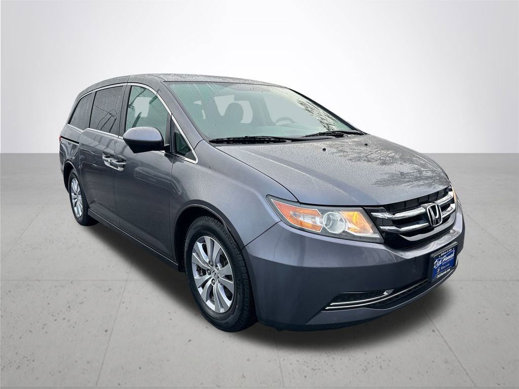 Used 2016 Honda Odyssey SE image 5