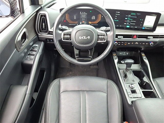 Used 2024 Kia Sorento X-Line EX image 12