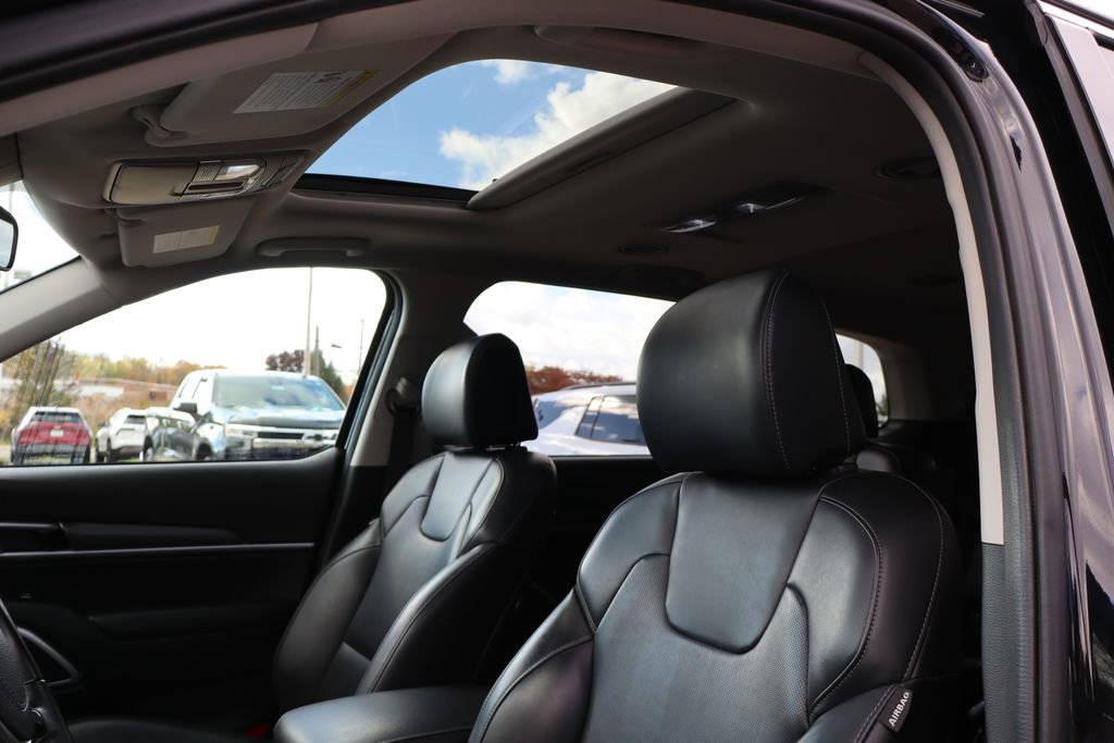 Used 2022 Kia Telluride S image 27