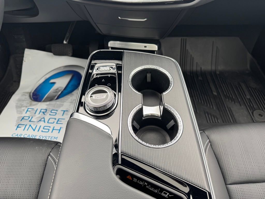 Certified 2024 Cadillac Lyriq Luxury w/ LPO, Floor Liner Package image 22