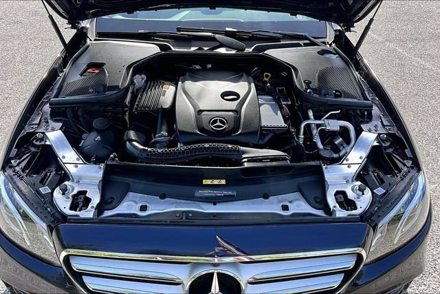 Used 2019 Mercedes-Benz E 300 4MATIC image 33
