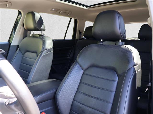 Used 2018 Volkswagen Atlas SEL Premium AWD/4WD image 13
