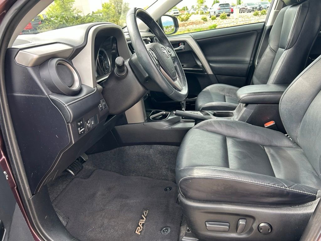 Used 2016 Toyota RAV4 Limited AWD/4WD image 35