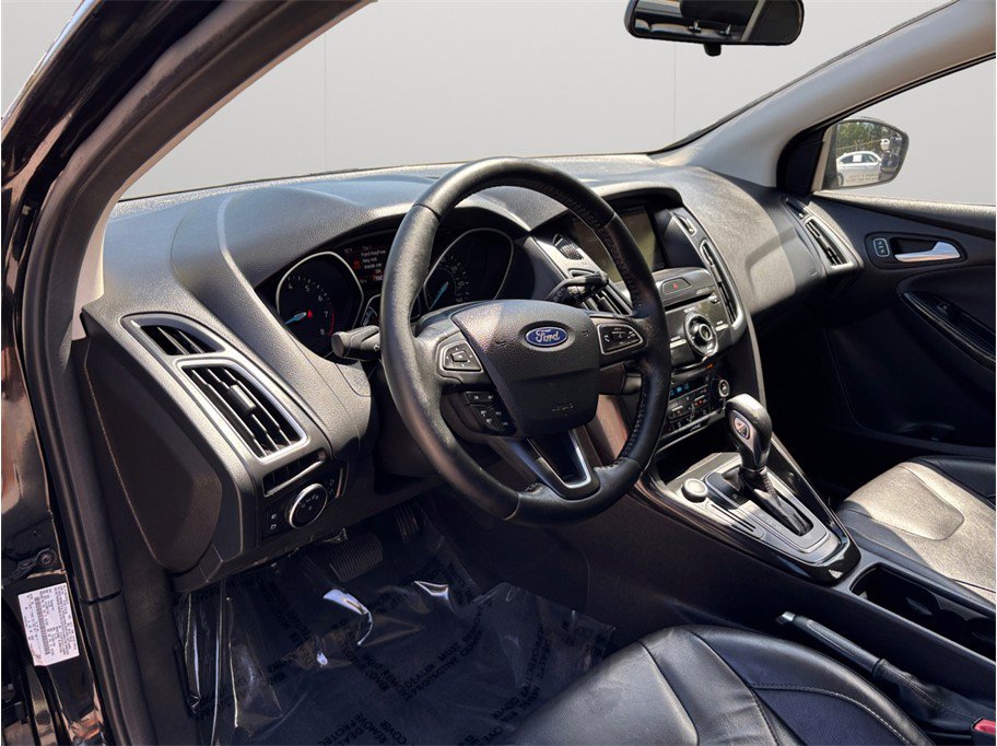 Used 2015 Ford Focus Titanium image 6