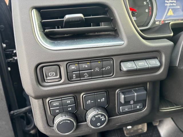 Used 2021 Chevrolet Tahoe Premier w/ Premium Package image 11