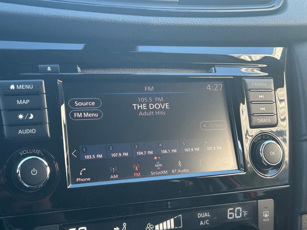 Used 2020 Nissan Rogue SV w/ Sun & Sound Touring Package image 15