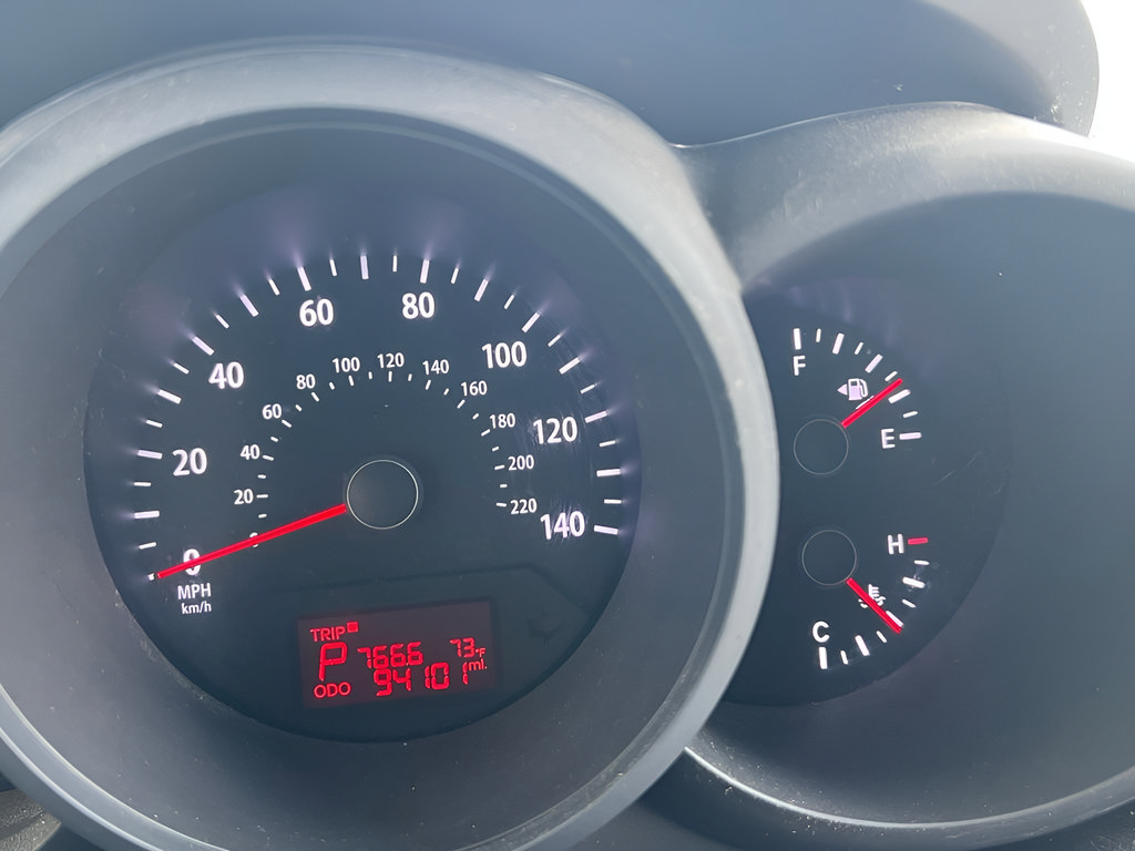 Used 2012 Kia Soul FWD image 20