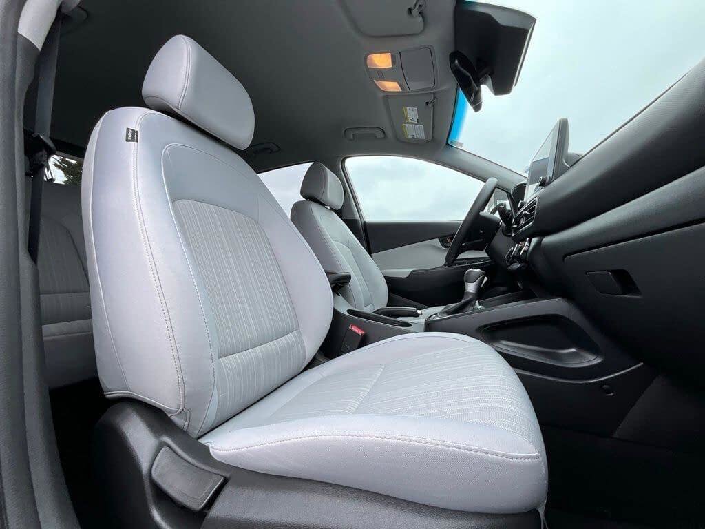 Used 2023 Hyundai Kona SEL AWD/4WD image 12