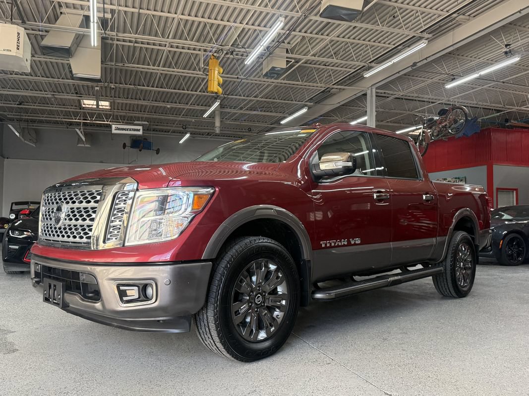 Used 2018 Nissan Titan XD AWD/4WD image 1