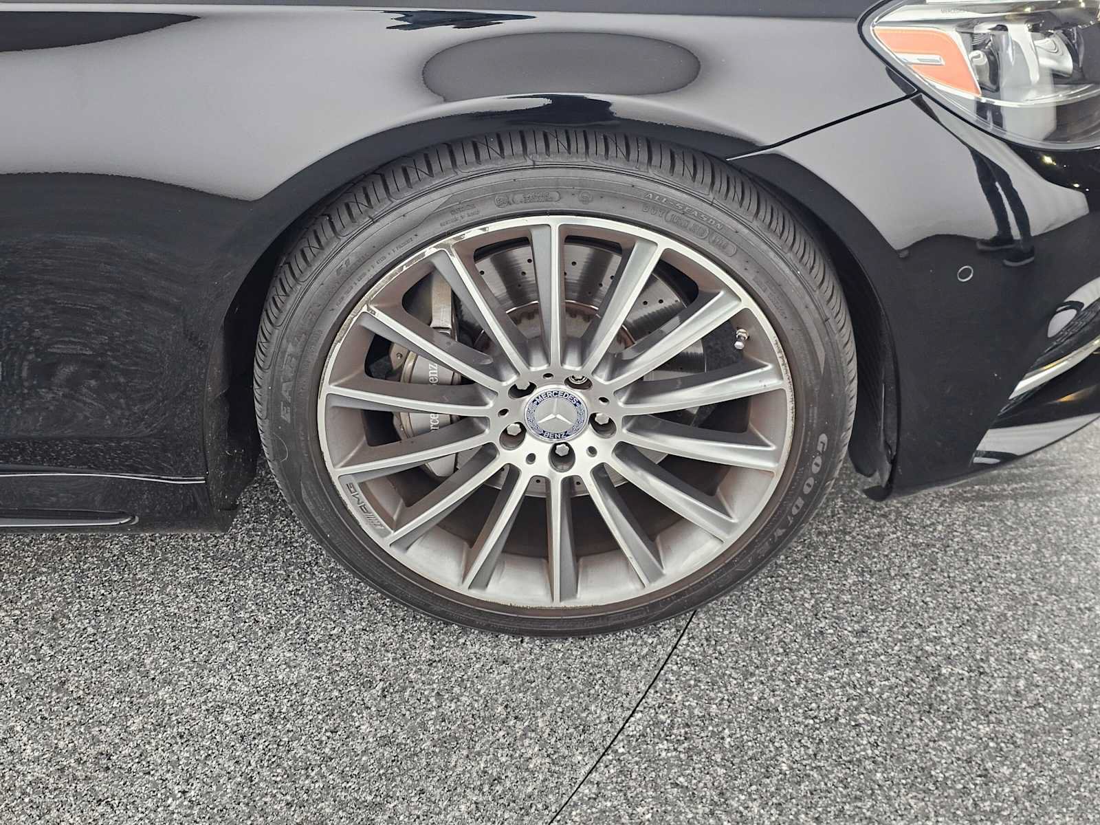 Used 2015 Mercedes-Benz S 550 Sedan image 9