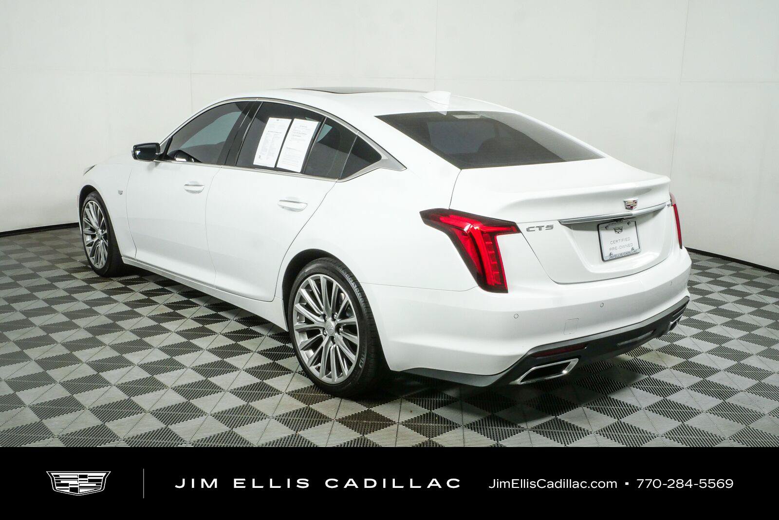 Used 2021 Cadillac CT5 Premium Luxury RWD image 30