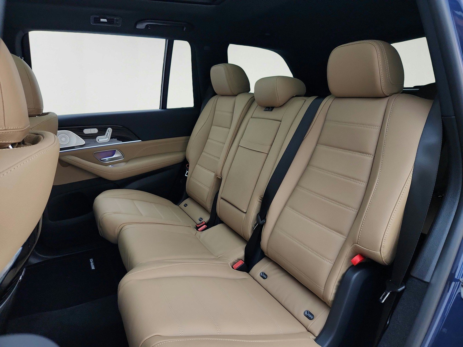 New 2026 Mercedes-Benz GLS 450 4MATIC image 25