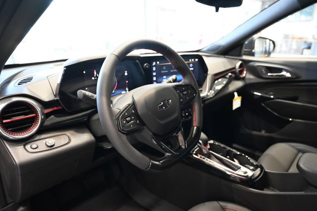 New 2026 Chevrolet Trax RS w/ Driver Confidence Package FWD image 20