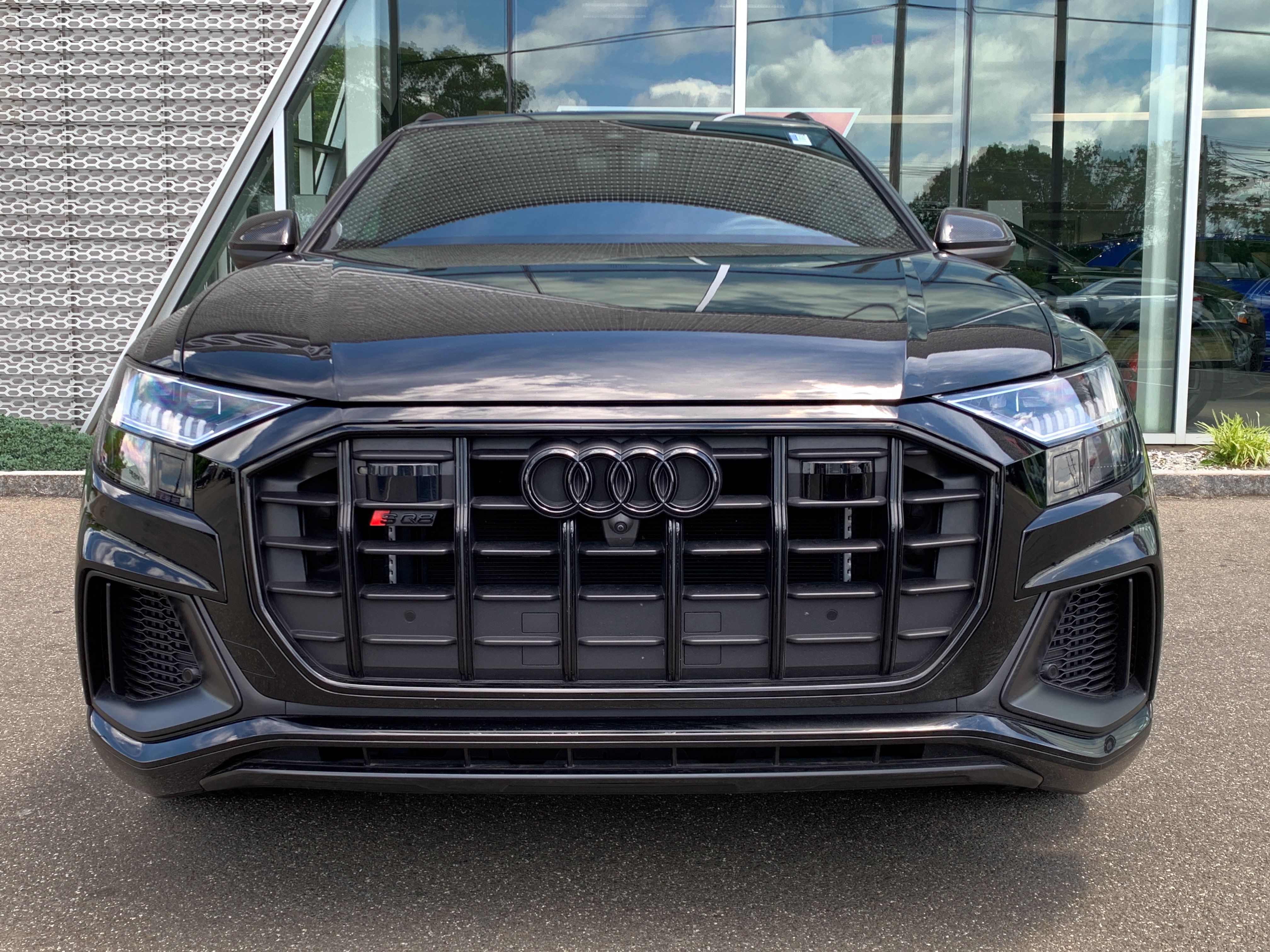 Certified 2023 Audi SQ8 Premium Plus w/ SQ8 Luxury Package AWD/4WD image 6