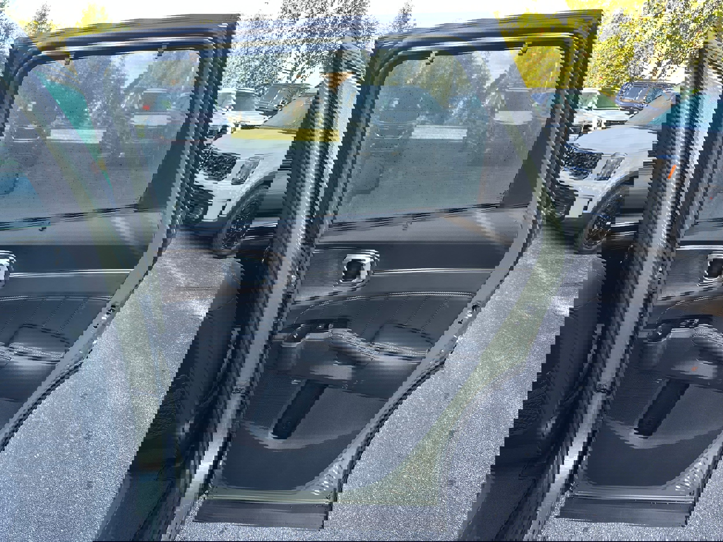 New 2025 Kia Sorento SX Prestige image 30