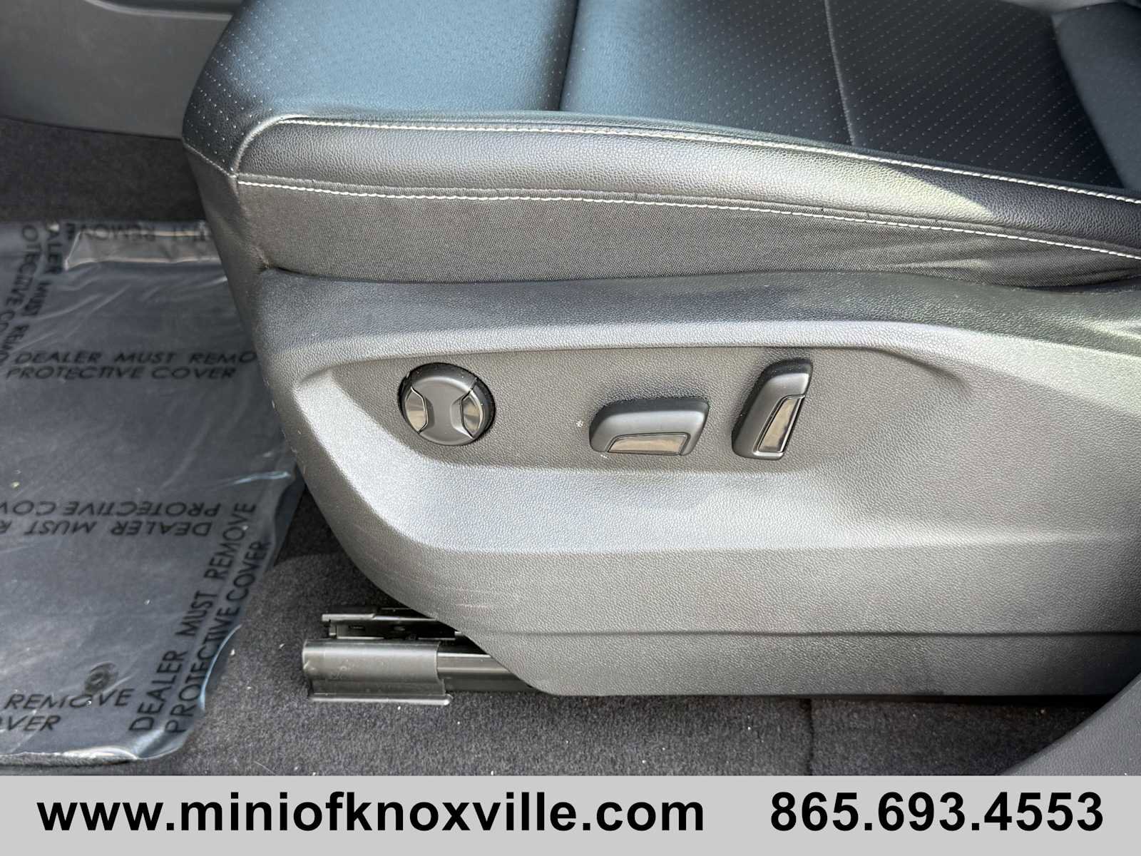 Used 2022 Volkswagen Atlas SE image 11