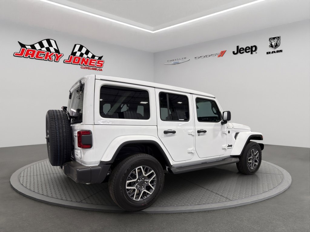 New 2026 Jeep Wrangler Sahara image 10
