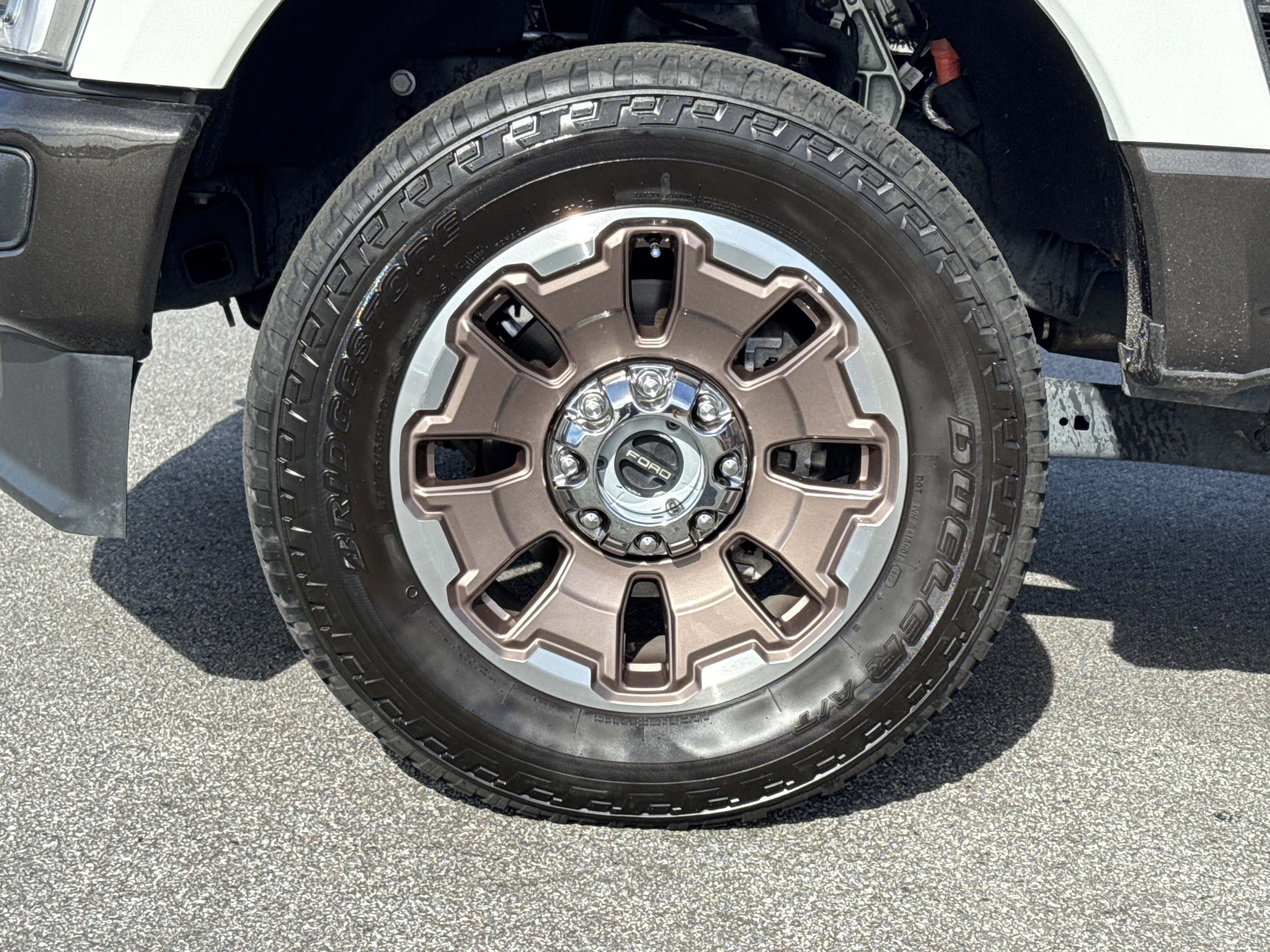 Used 2025 Ford F250 King Ranch w/ FX4 Off-Road Package image 13