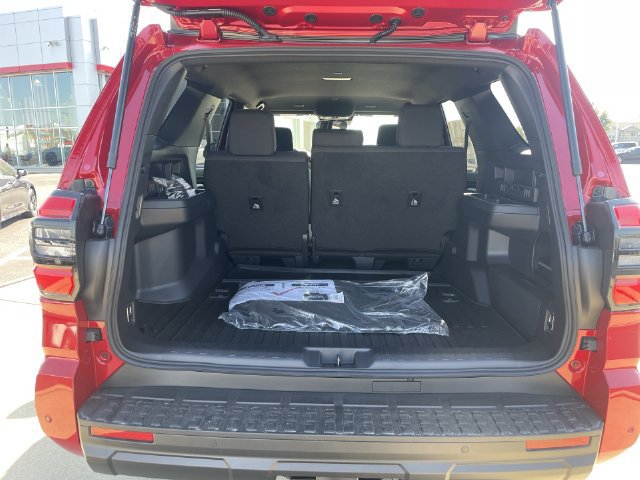 New 2026 Toyota 4Runner TRD Off-Road AWD/4WD image 32