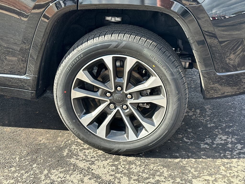 Used 2023 Jeep Grand Cherokee Overland image 19