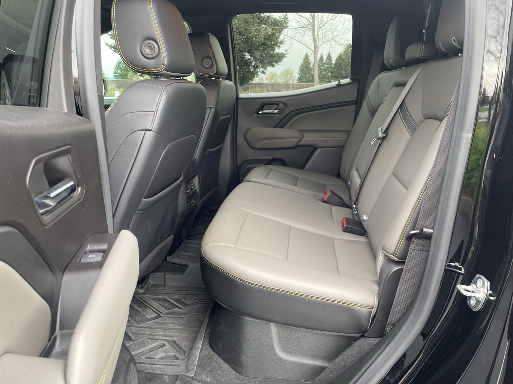 Used 2024 Chevrolet Colorado ZR2 w/ ZR2 Convenience Package III image 45