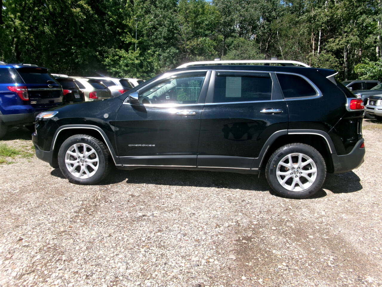 Used 2018 Jeep Cherokee Limited w/ Trailer Tow Group image 8