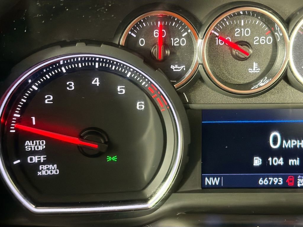 Used 2019 Chevrolet Silverado 1500 LT image 13