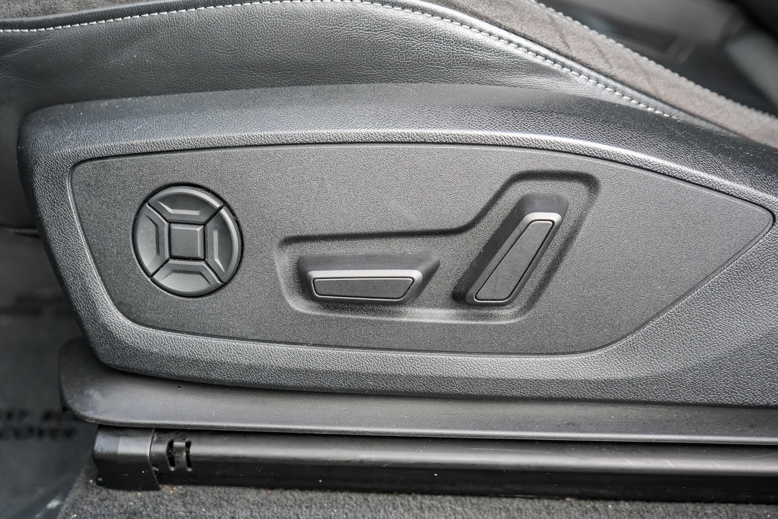 Used 2022 Audi Q3 2.0T Premium Plus image 19