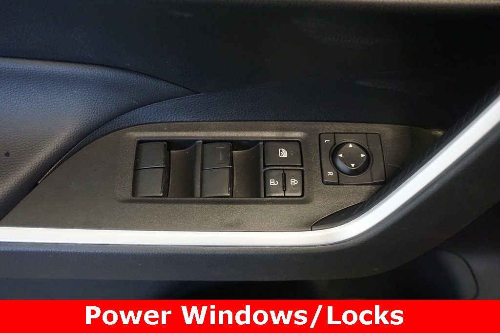 New 2025 Toyota RAV4 LE image 6