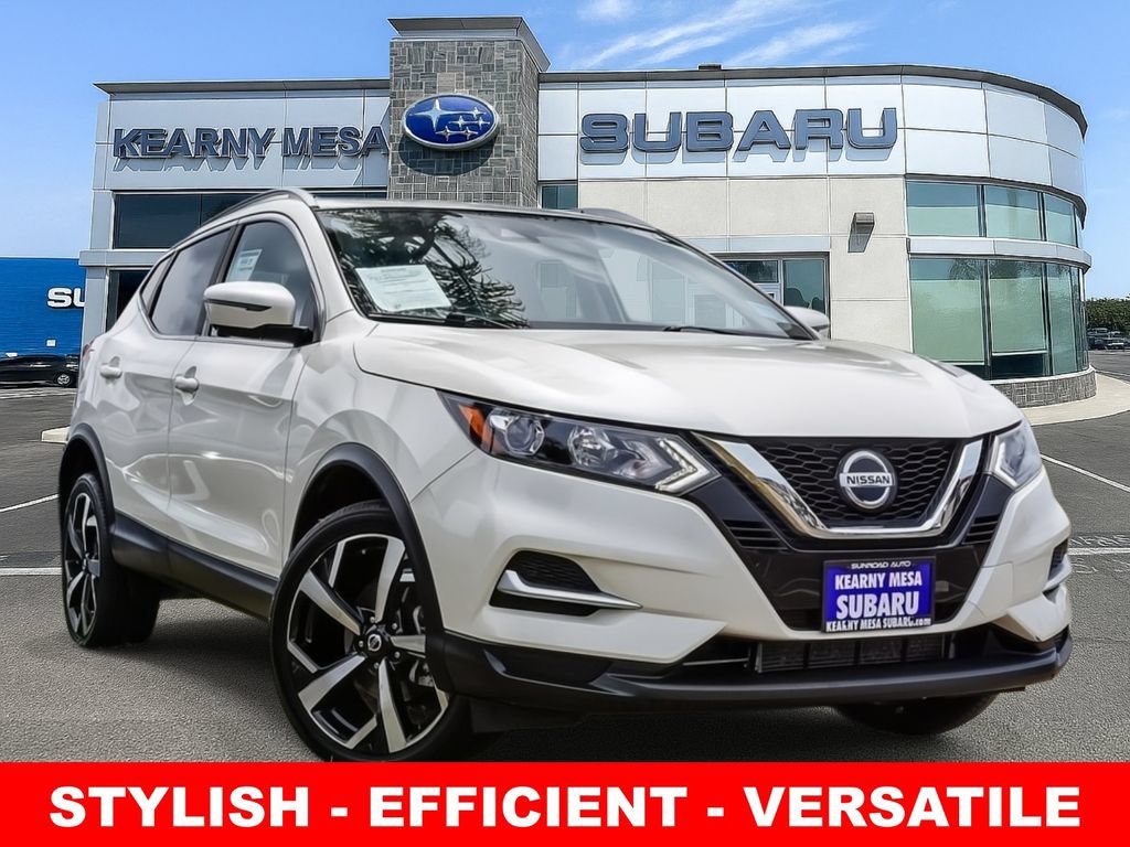 Used 2020 Nissan Rogue Sport SL FWD image 1