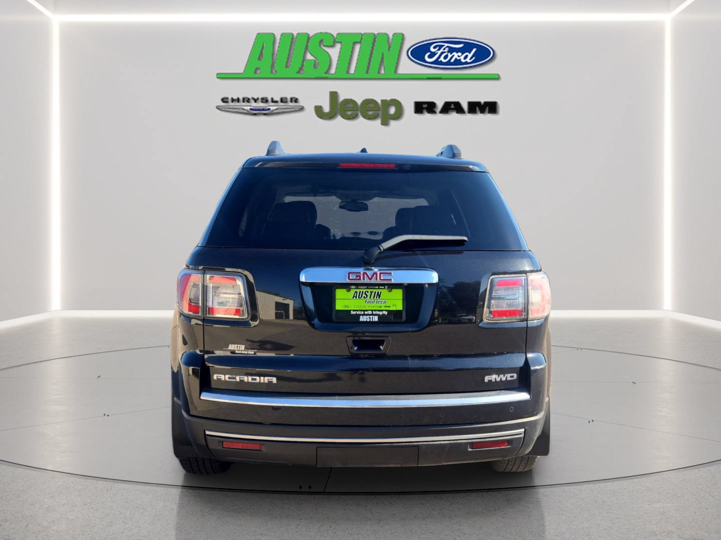 Used 2013 GMC Acadia SLT AWD/4WD image 4