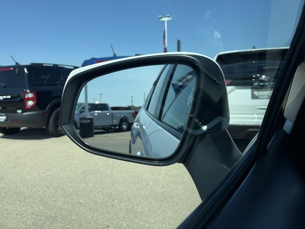 Used 2022 Toyota RAV4 XLE image 37