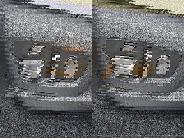 New 2025 Lexus LX 600 4WD w/ Luxury Package image 12