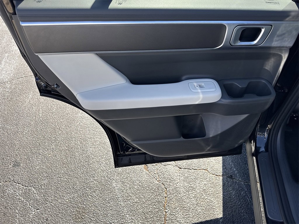 Used 2024 Hyundai Santa Fe SE image 22