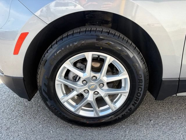 Used 2024 Chevrolet Equinox LT w/ Driver Convenience Package AWD/4WD image 13