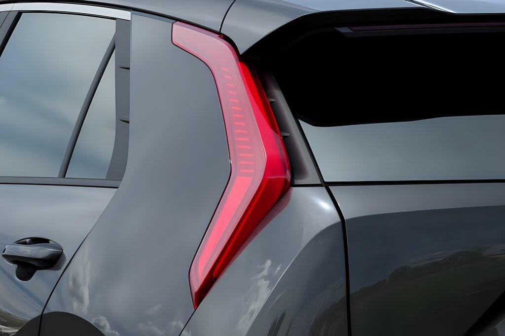 New 2026 Kia Niro Wind FWD image 13
