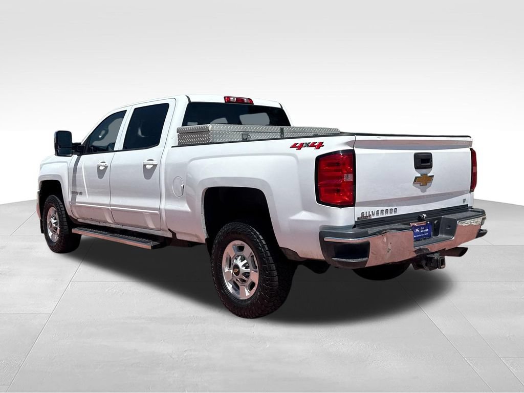 Used 2018 Chevrolet Silverado 2500 LT AWD/4WD image 7