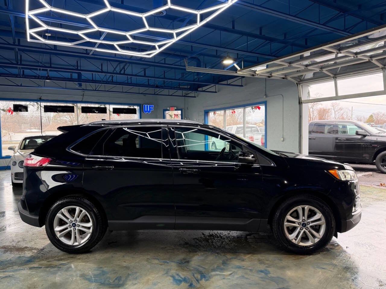 Used 2019 Ford Edge SEL w/ Equipment Group 201A image 11