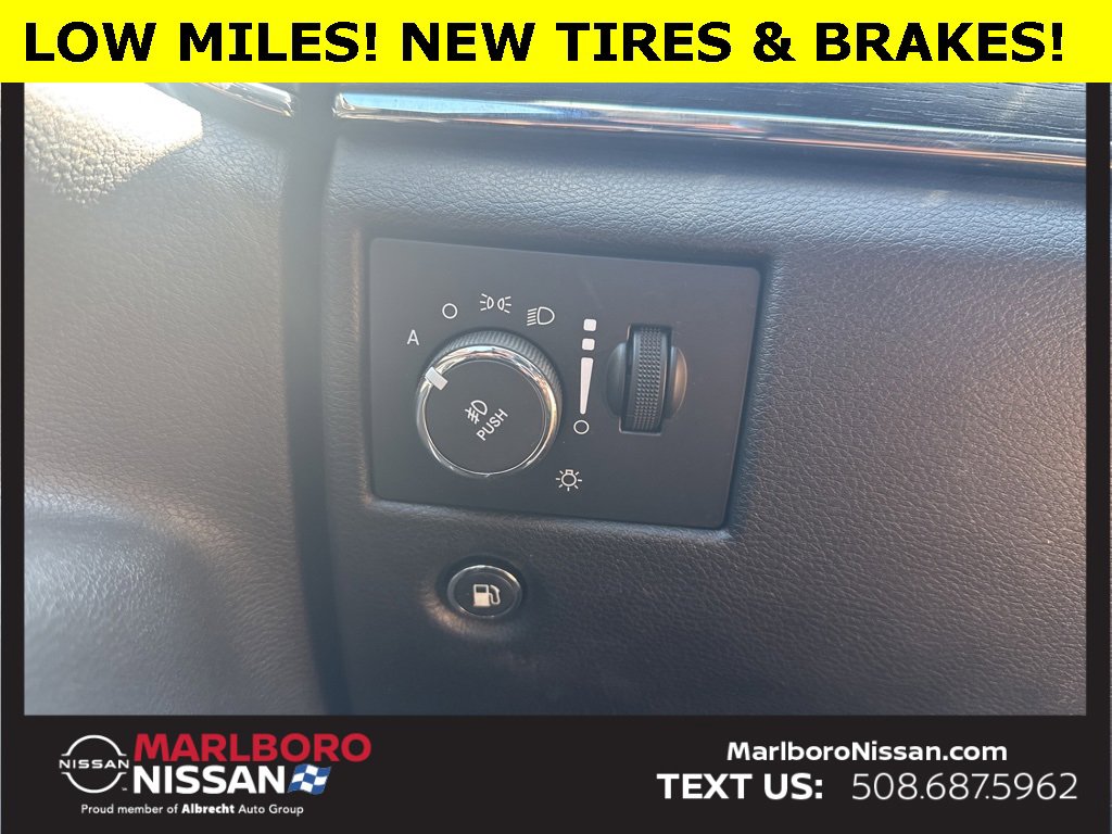 Used 2017 Jeep Grand Cherokee Summit image 20