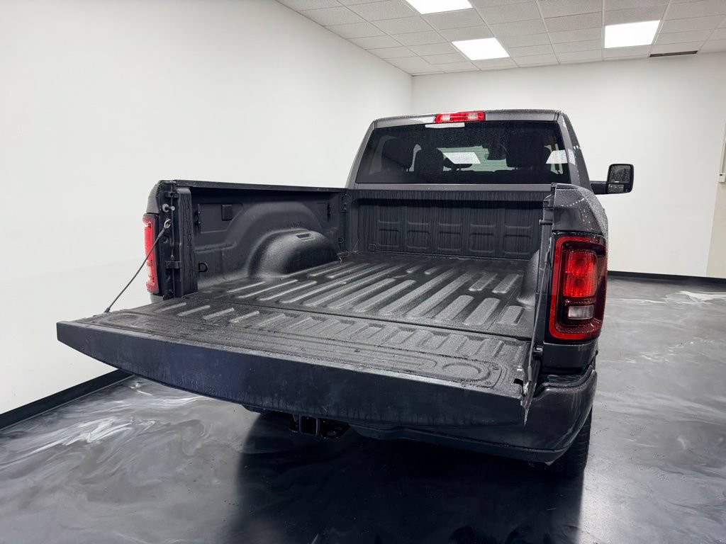Used 2025 RAM 2500 Big Horn AWD/4WD image 8