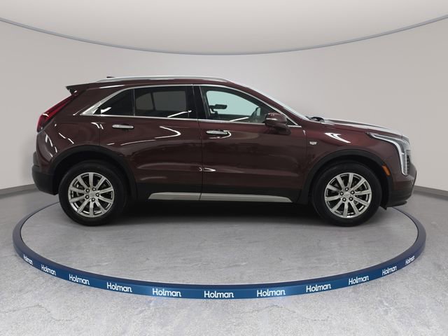 Certified 2022 Cadillac XT4 Premium Luxury w/ Enhanced Visibility Package image 4
