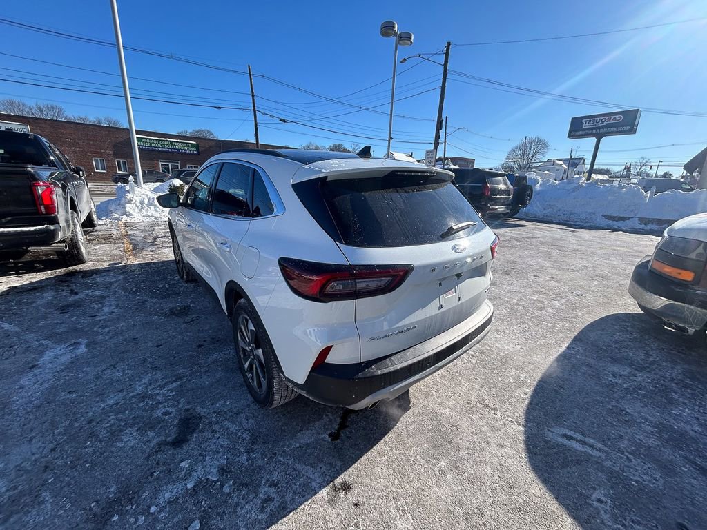 Used 2025 Ford Escape Platinum w/ Premium Technology Package image 5