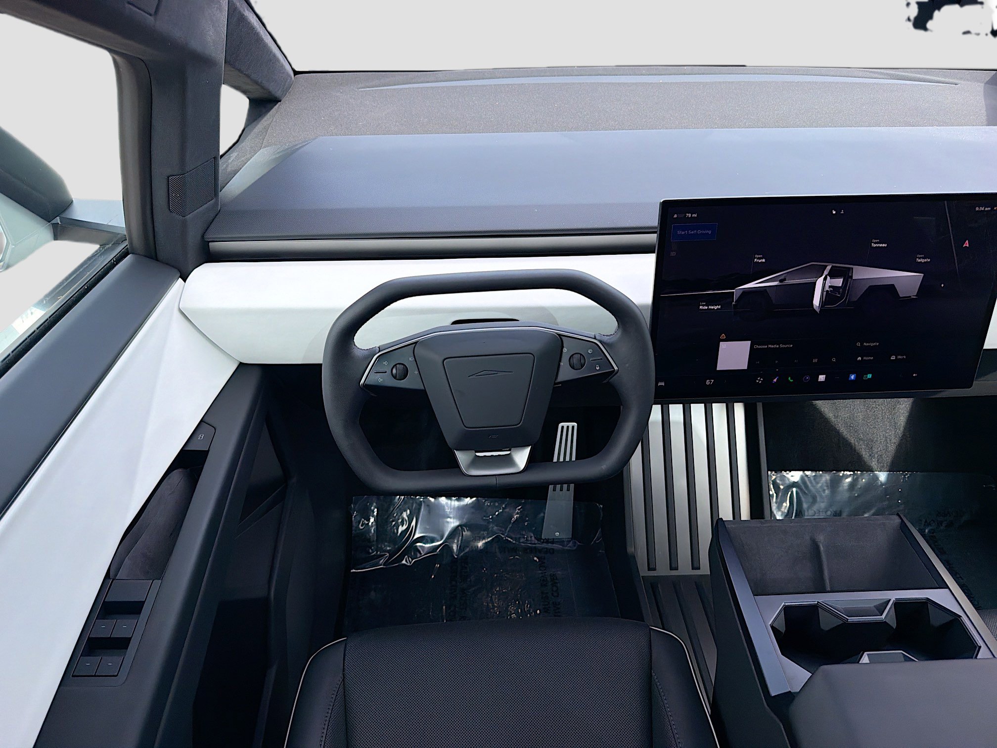 Used 2024 Tesla Cybertruck AWD Crew Cab image 17