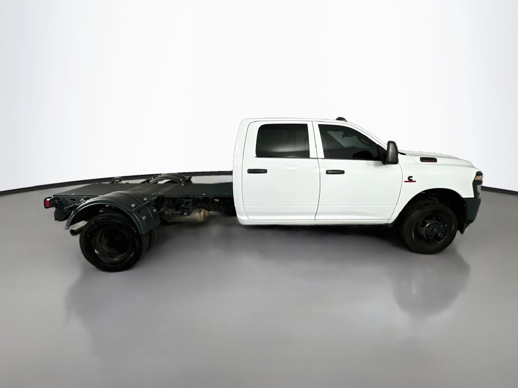Used 2025 RAM 3500 Tradesman AWD/4WD image 8