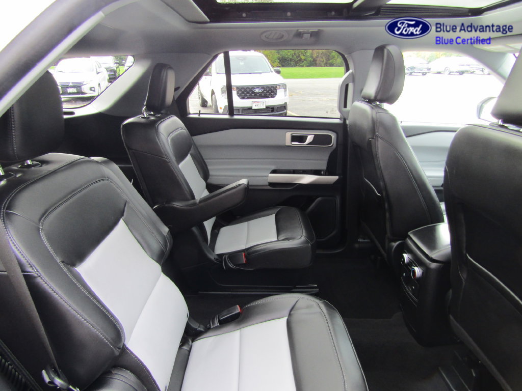 Certified 2023 Ford Explorer XLT AWD/4WD image 17