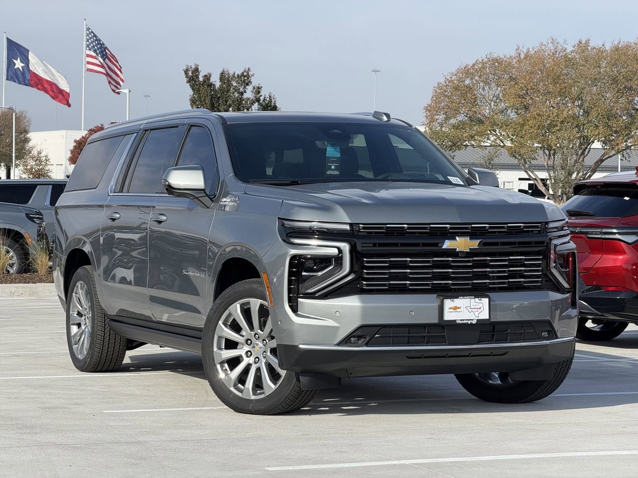 New 2026 Chevrolet Suburban High Country AWD/4WD image 2