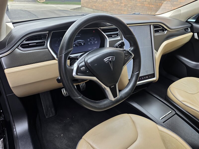 Used 2012 Tesla Model S Signature Performance RWD image 30