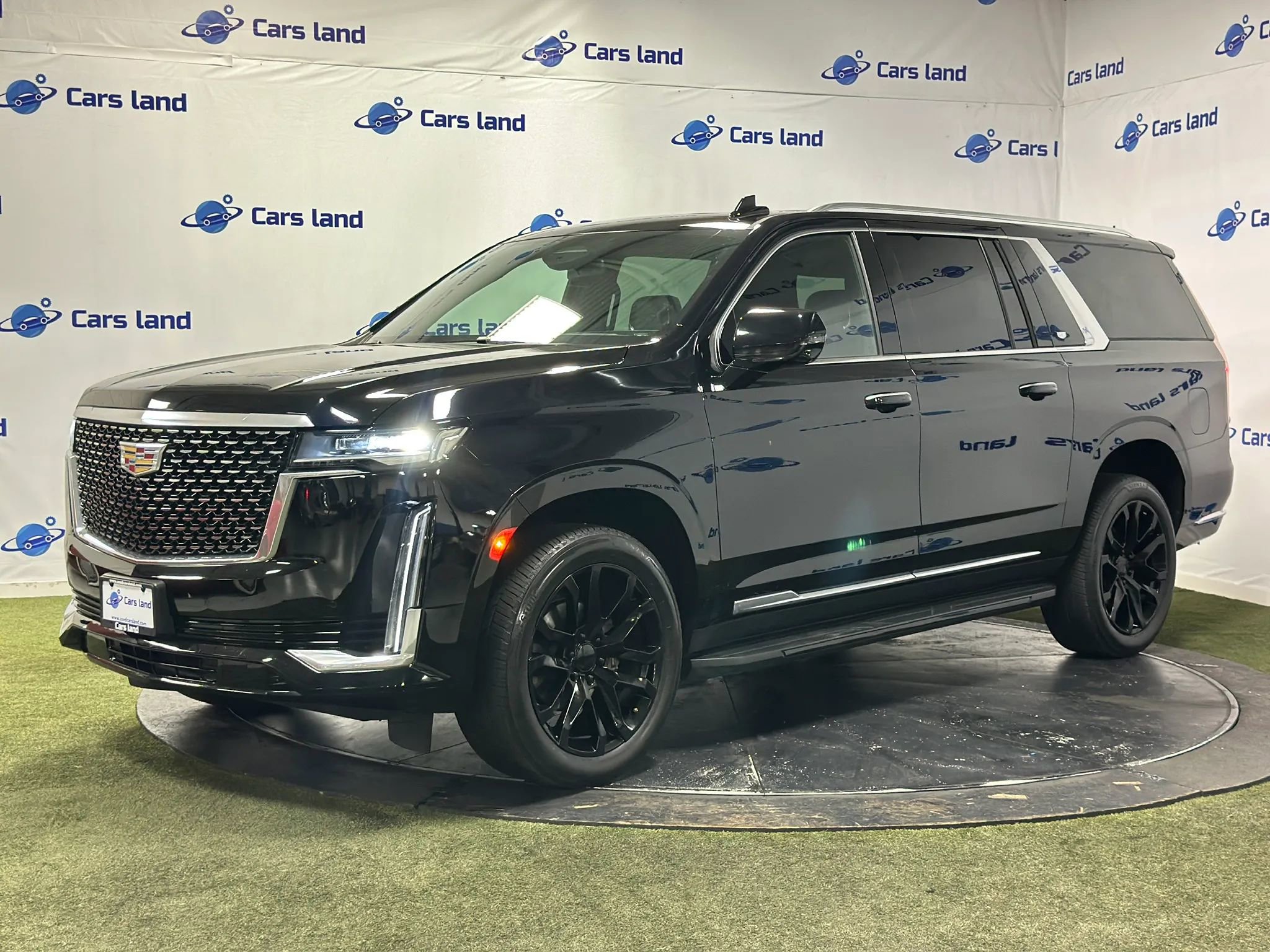 Used 2023 Cadillac Escalade ESV Luxury RWD image 6